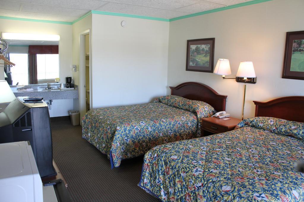 Econo Lodge Charlotte Airport Area Экстерьер фото