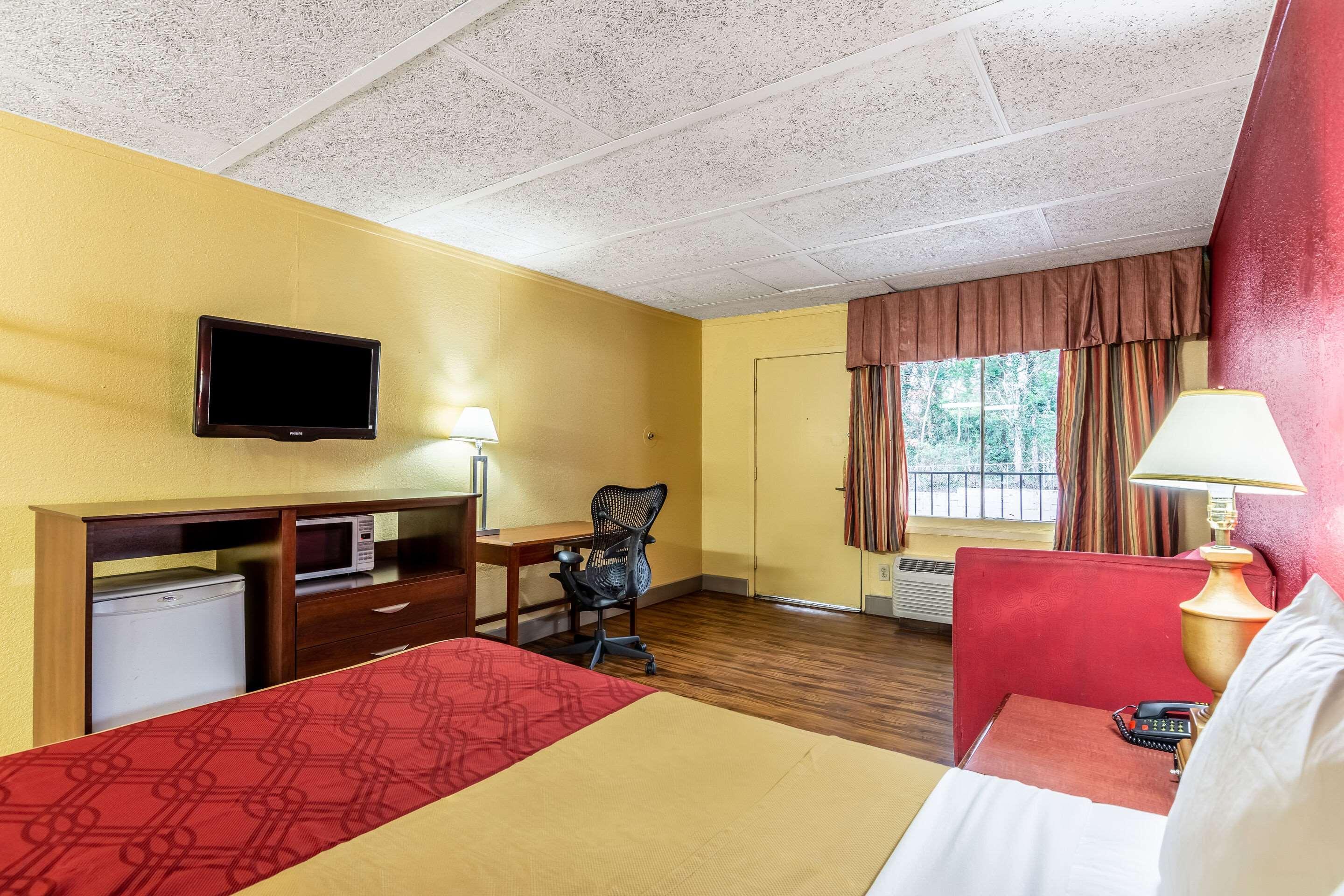 Econo Lodge Charlotte Airport Area Экстерьер фото
